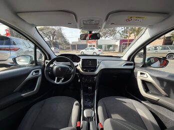 Peugeot 2008 Allure 1.6 Tiptronic-2017