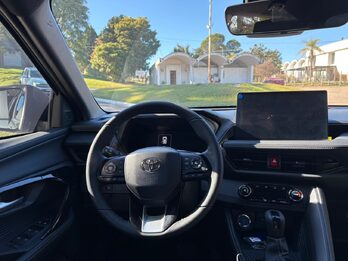 TOYOTA Yaris Cross VERSIONES ¡ 0 km ! 2026