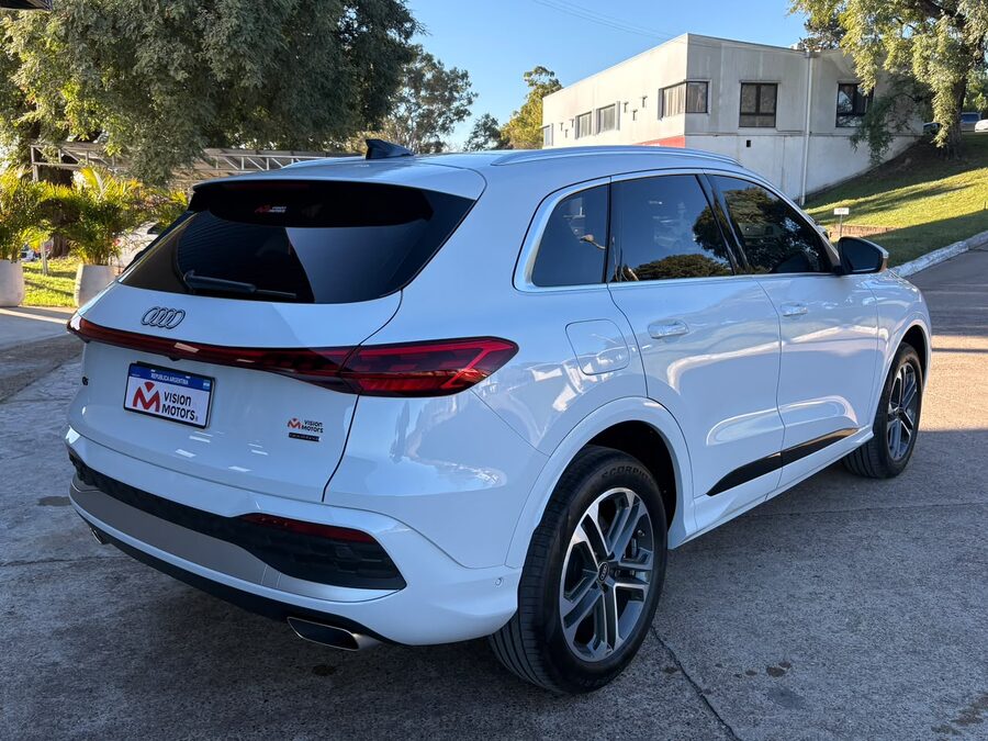 AUDI Q5 2.0 Advance 200HP ¡ 0 km ! 2026