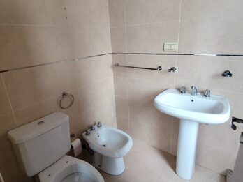 ALQUILO MONOAMBIENTE EN CALLE URQUIZA 1364