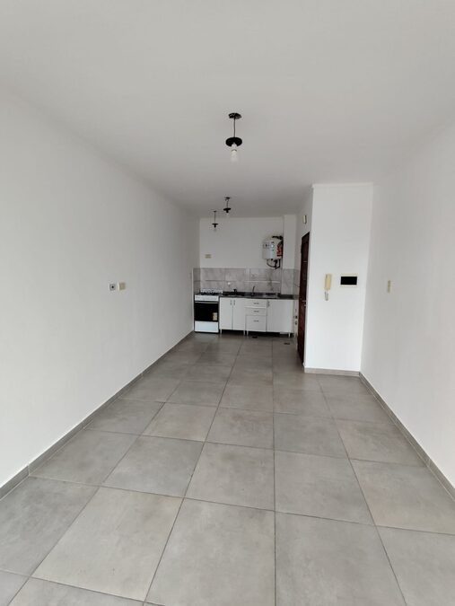 ALQUILO MONOAMBIENTE EN CALLE URQUIZA 1364