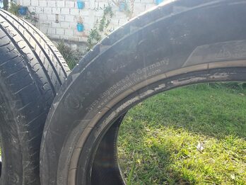 VENDO 4 (CUATRO) CUBIERTAS 205/55 CONTINENTAL