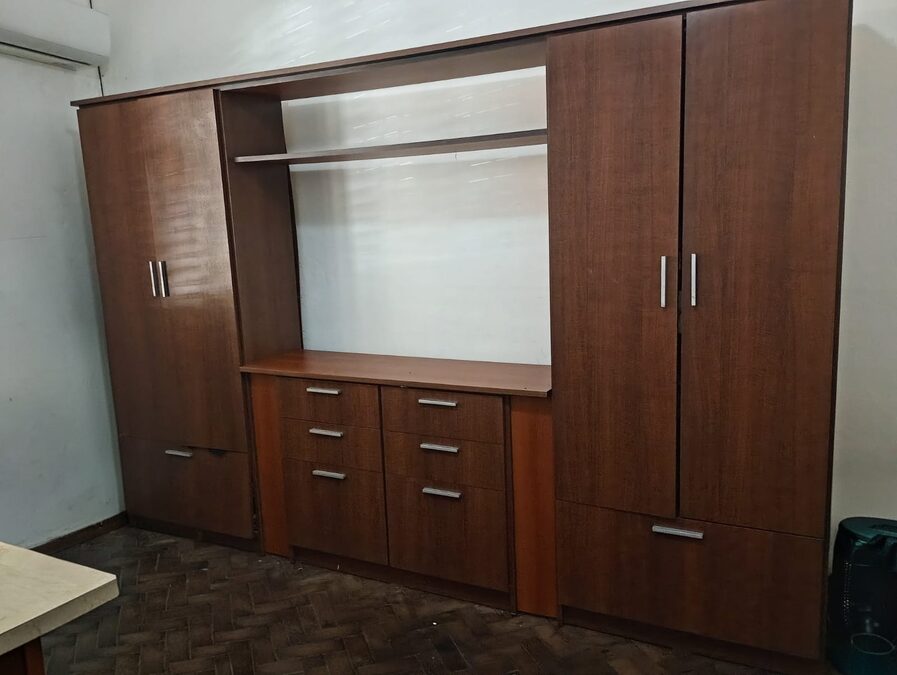 modular en buen estado usado