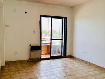 VENTA - DEPTO DOS DORM y COCHERA C/ SAN MARTIN Y PARAGUAY
