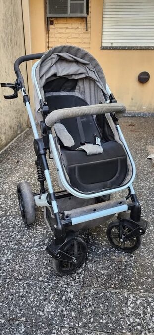 Coche 3 en 1 - plegable (huevito, coche y moisés)