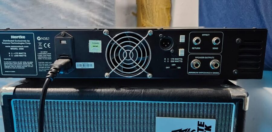HARTKE HA2500