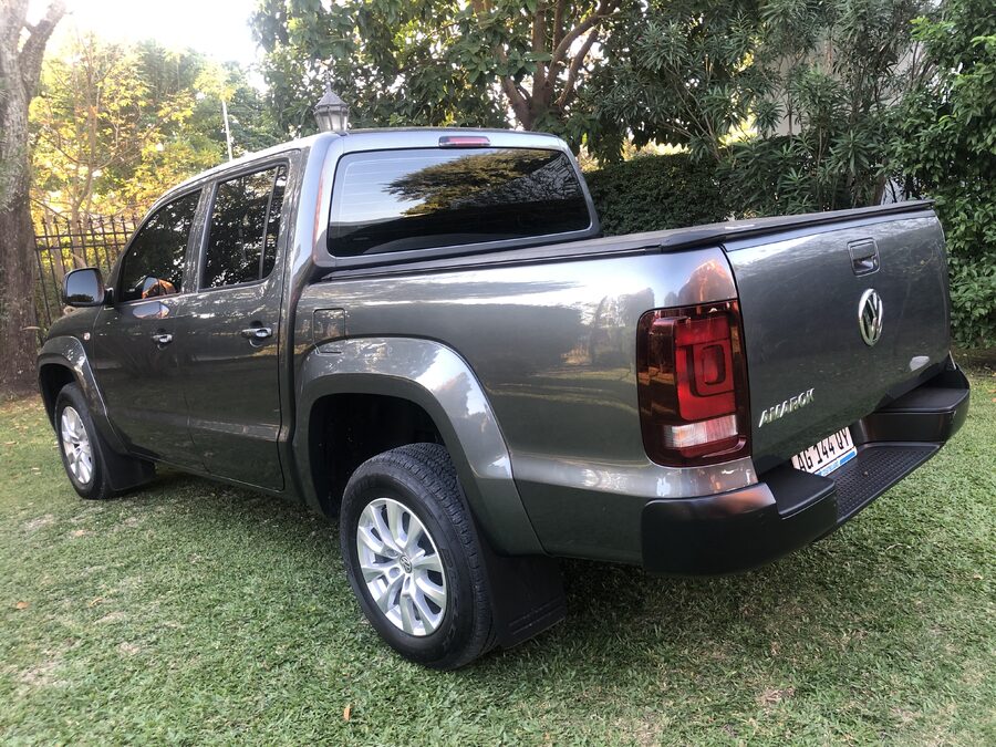 Amarok 2023 única mano 17.000 km.