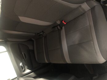 Amarok 2023 única mano 17.000 km.