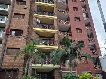 VENTA DE DEPARTAMENTO DE  DORMITORIOS