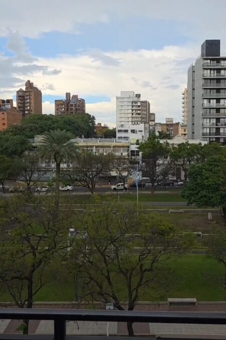 VENTA DE DEPARTAMENTO DE  DORMITORIOS