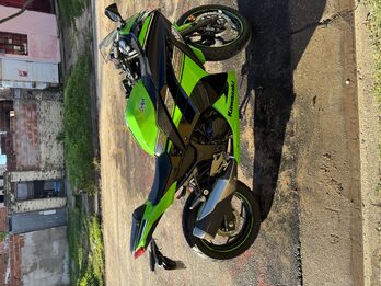 kawasaki ninja 300