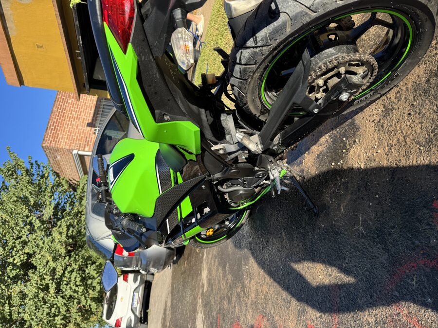 kawasaki ninja 300