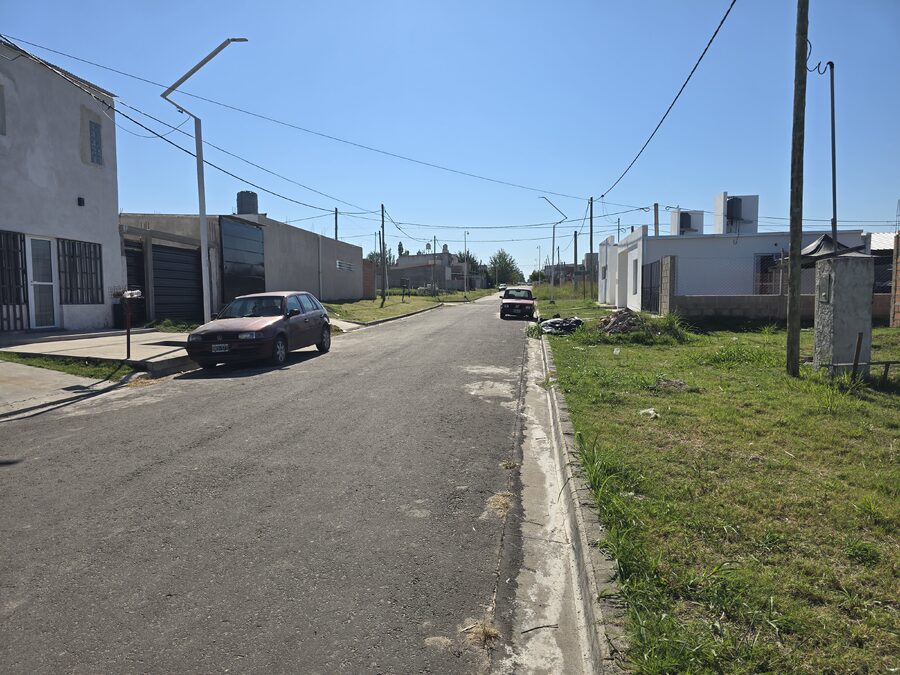 Lote en San Benito loteo Altos del Este venta