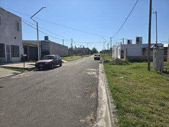 Lote en San Benito loteo Altos del Este venta