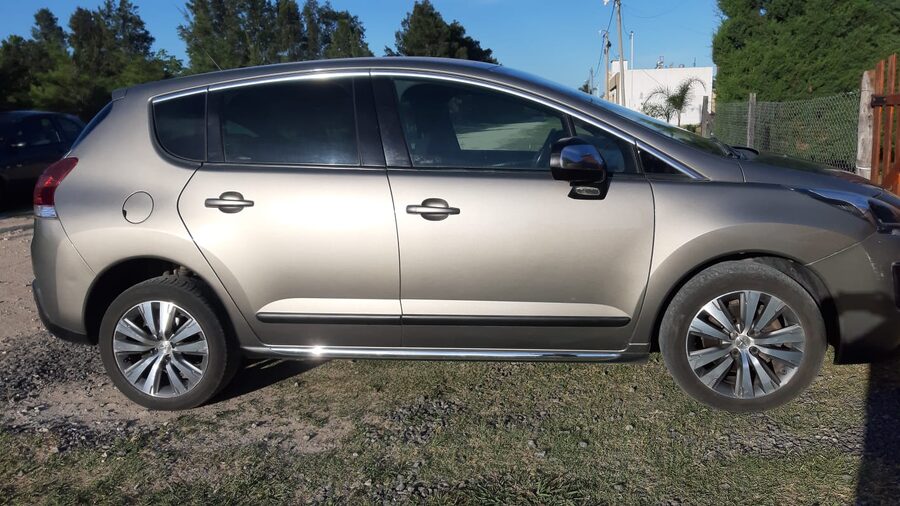 PEUGEOT 3008 1.6 TIPTRONIC