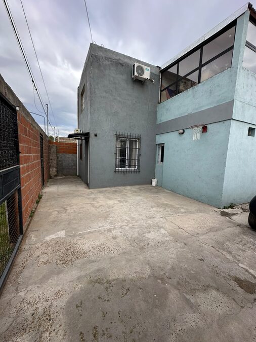 CASA EN VENTA. ZONA AEROPUERTO.