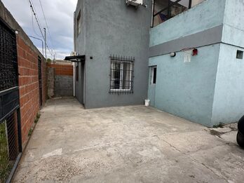 CASA EN VENTA. ZONA AEROPUERTO.