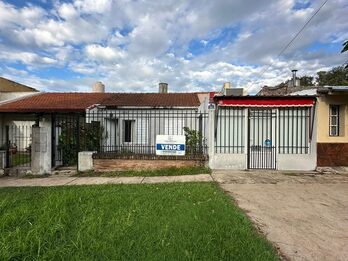 VENTA CASA . DIVISION DE LOS ANDES 2479