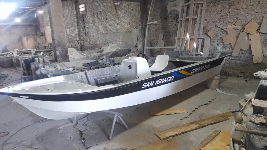 LANCHA TRACKER CONDOR 520 FULL 2 PROA MATRIZADA