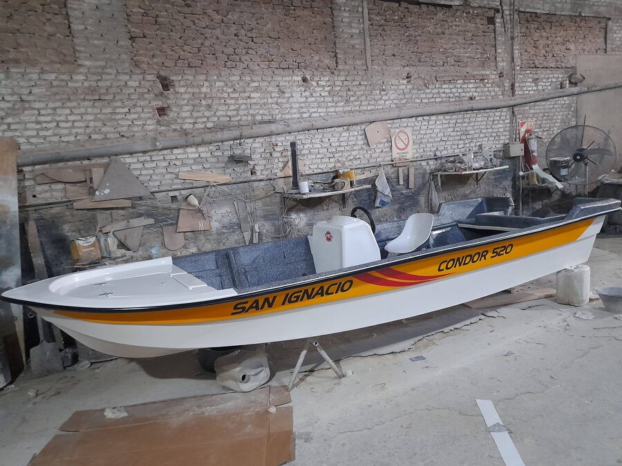 LANCHA TRACKER CONDOR 520 FULL 2 PROA MATRIZADA