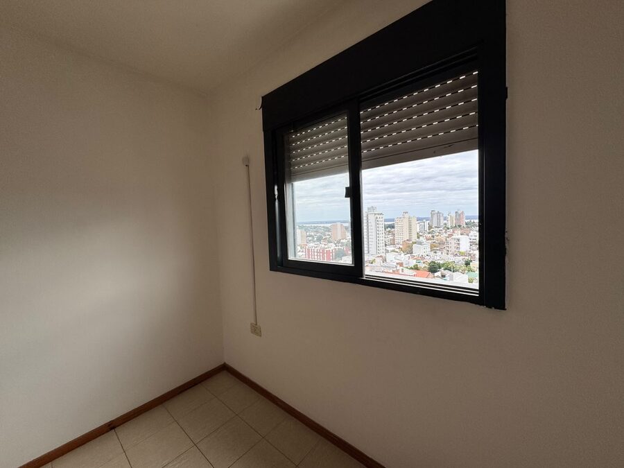Cervantes 550 piso 12. Oportunidad! Departamento dos dormitorios con cochera