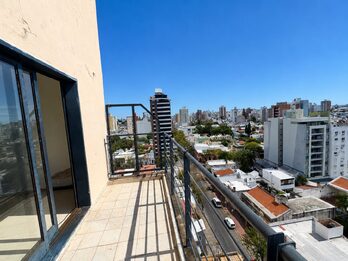 Cervantes 550 piso 12. Oportunidad! Departamento dos dormitorios con cochera