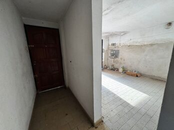 CASA A RECICLAR ATRAS DE ESCUELA CAE. GUATEMALA 799