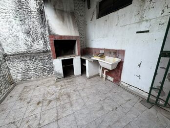 CASA A RECICLAR ATRAS DE ESCUELA CAE. GUATEMALA 799