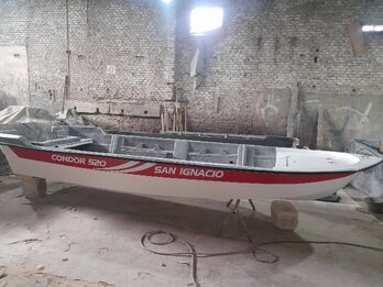 CONDOR 520 BASE 2 CON COLOR Y ACCESORIOS
