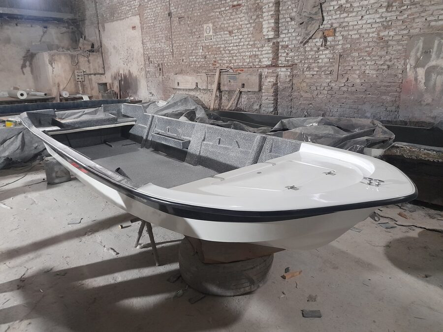 CONDOR 520 BASE 2 CON COLOR Y ACCESORIOS