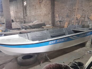 CONDOR 520 BASE 2 CON COLOR Y ACCESORIOS