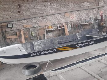 CONDOR 520 BASE 2 CON COLOR Y ACCESORIOS