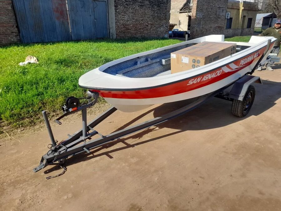 EQUIPO NUEVO 0KM PEQUEÑA 400 + TRAILER + HIDEA 15 HP