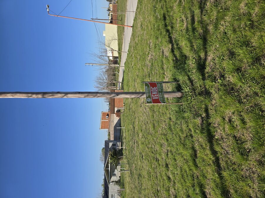 Valle Maria lote en venta esquina de 400m2