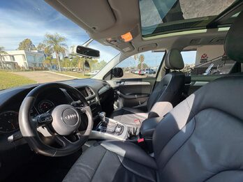 AUDI Q5 2.0T FSI QUATTRO