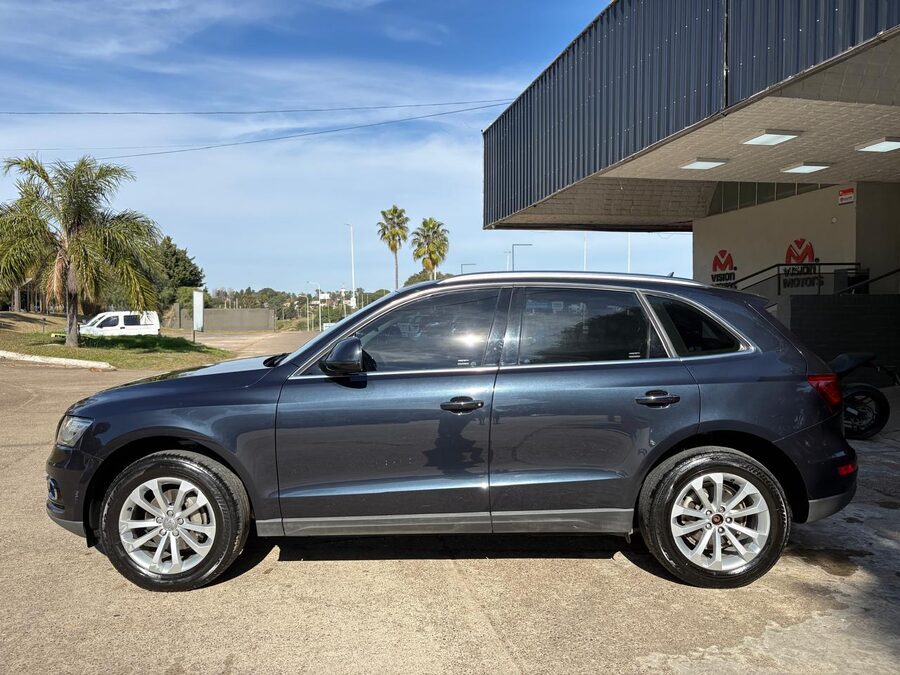 AUDI Q5 2.0T FSI QUATTRO