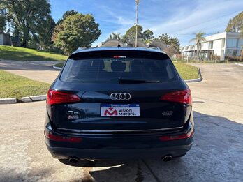 AUDI Q5 2.0T FSI QUATTRO