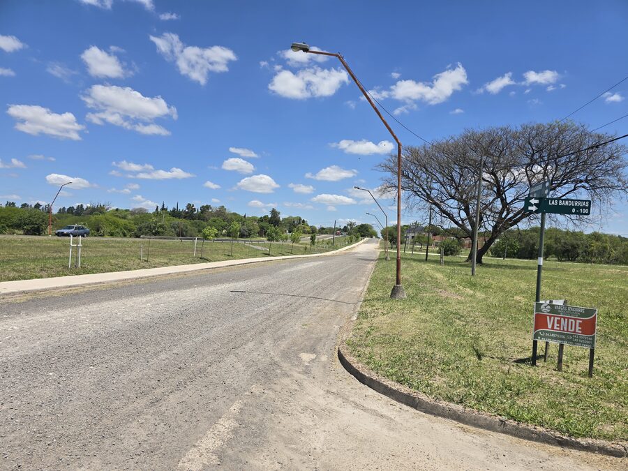Lote financiado en Oro Verde zona Inta loteo Algarrobos