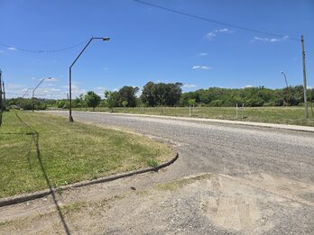 Lote financiado en Oro Verde zona Inta loteo Algarrobos