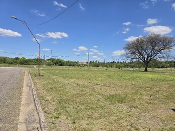 Lote financiado en Oro Verde zona Inta loteo Algarrobos