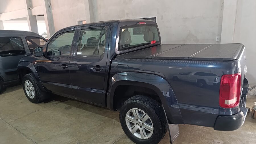 AMAROK UNICO DUEÑO 4X2 TRENDLINE 180HP