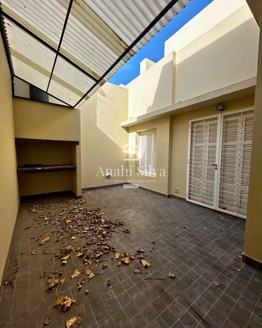 Casa en venta calle Perú