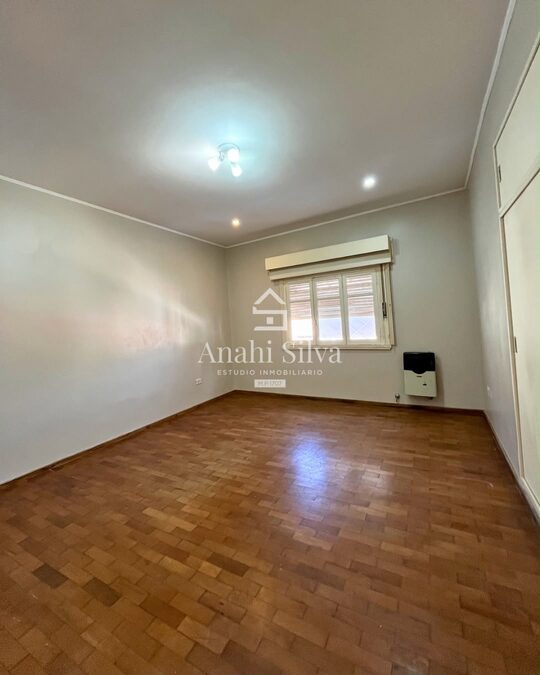 Casa en venta calle Perú