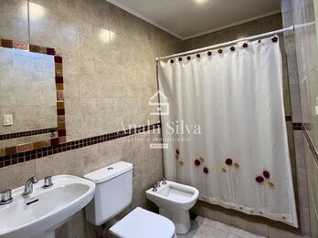 Casa en venta calle Perú