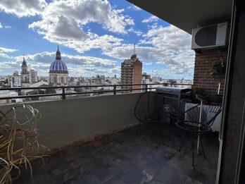 EXCELENTE DEPTO 3 DORM. y COCHERA – 9 de Julio 61