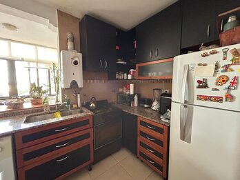 EXCELENTE DEPTO 3 DORM. y COCHERA – 9 de Julio 61