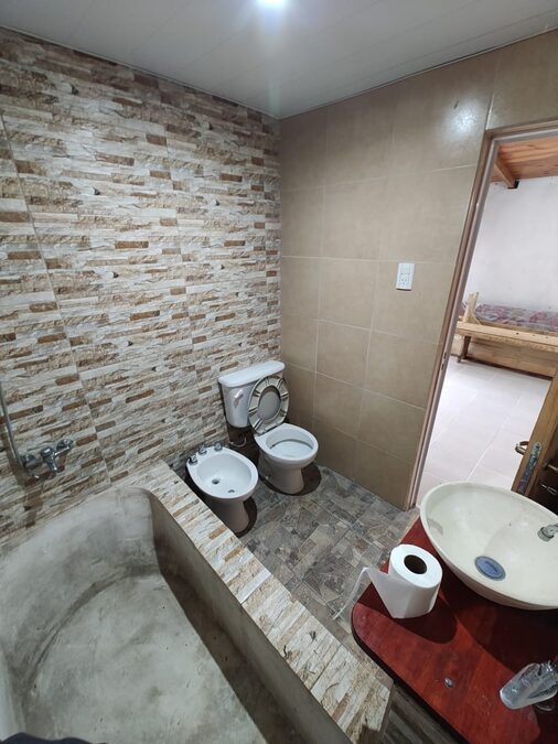 Casa en Alvear en esquina ideal quinta fin de semana