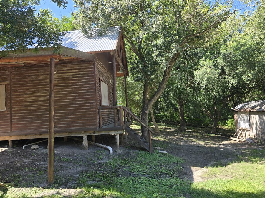 Quinta en Paraje La Virgen Aldea Brasilera cabaña picapalo