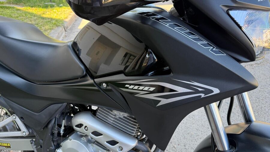Vendo Honda Falcon 2015 impecable