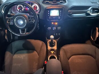IMPECABLE RENEGADE SPORT !!! POSIBILIDAD CUOTAFIJA!